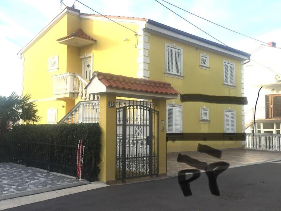 Ferienwohnung Nena In Crikvenica Exterior photo